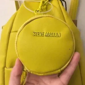 Steve Madden | Bags | Steve Madden Yellow Puffy Leather  display picture 1